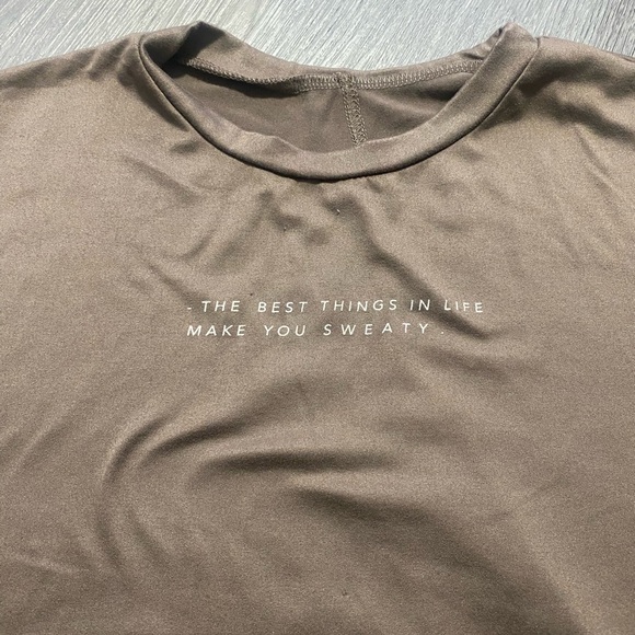 Sleeveless soft comfortable Workout Tank size small - Picture 2 of 4